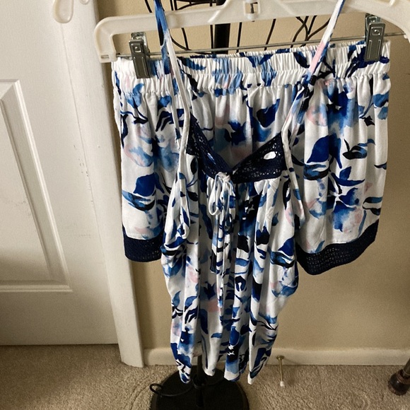 NWOT 3 piece PJ short set size medium - Picture 5 of 7